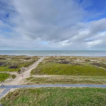 Plaza A1 A1a02 With Beautiful Private Balcony * Oostduinkerke